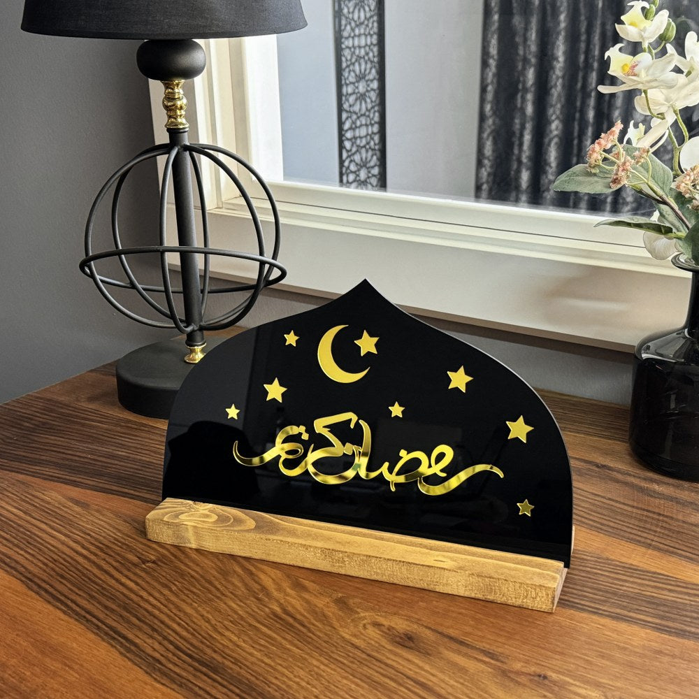 handmade-ramadan-tabletop-decor-arabic-kareem-on-black-plexiglass-islamicwallartstore