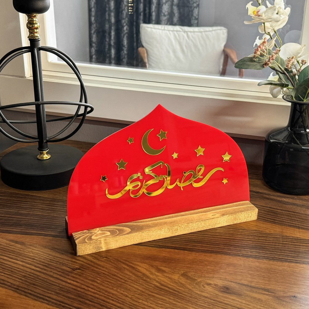 ramadan-kareem-arabic-tabletop-decor-red-painted-plexiglass-unique-gift-islamicwallartstore