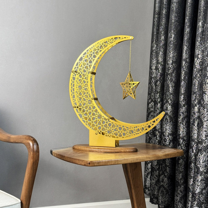 ramadan-crescent-on-side-table