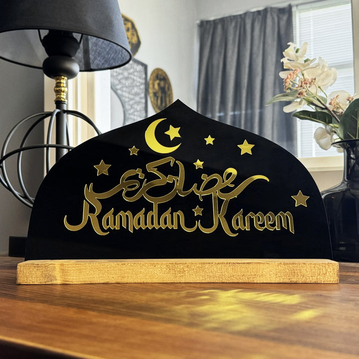ramadan-kareem-black-painted-plexiglass-latin-arabic-design-wooden-tabletop-decor-islamicwallartstore