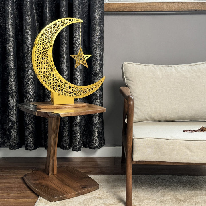 ramadan-crescent-on-side-table-2