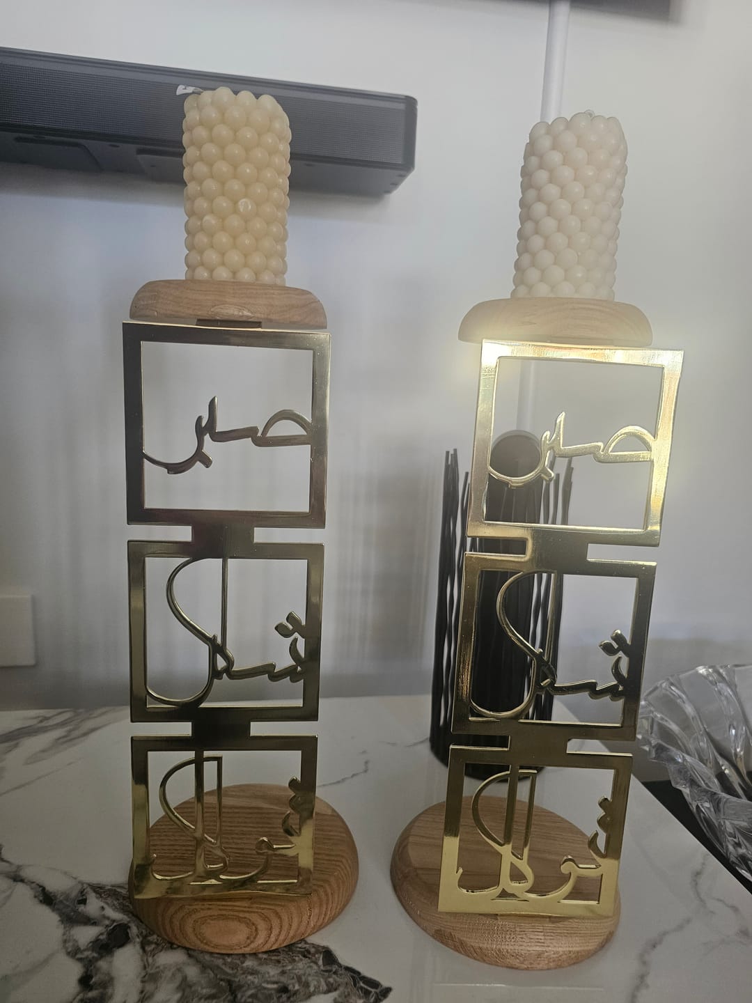 "شكرًا جزيلاً لفريق IWA على تفهمهم وصبرهم 🙏 أنا أحب هذه اللوحة الجدارية وسأقوم بالتأكيد بطلب المزيد ❤️❤️"