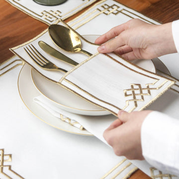 Ensemble de table Ramadan Nœud éternel à bordure géométrique pour 6 personnes - 24 pièces