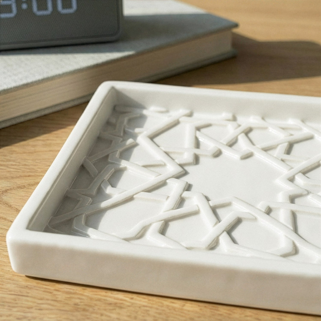 Alhambra Mexuar Pattern Stone Relief – Handmade Islamic Geometric Decor