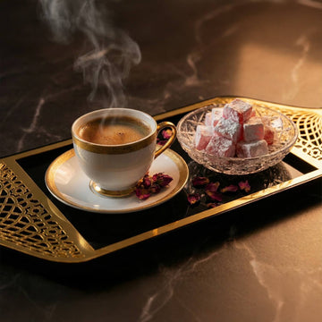 Serviertablett für Ramadan mit Griffen in Form einer Moscheekuppel – Dattel- und Kaffeeplatte
