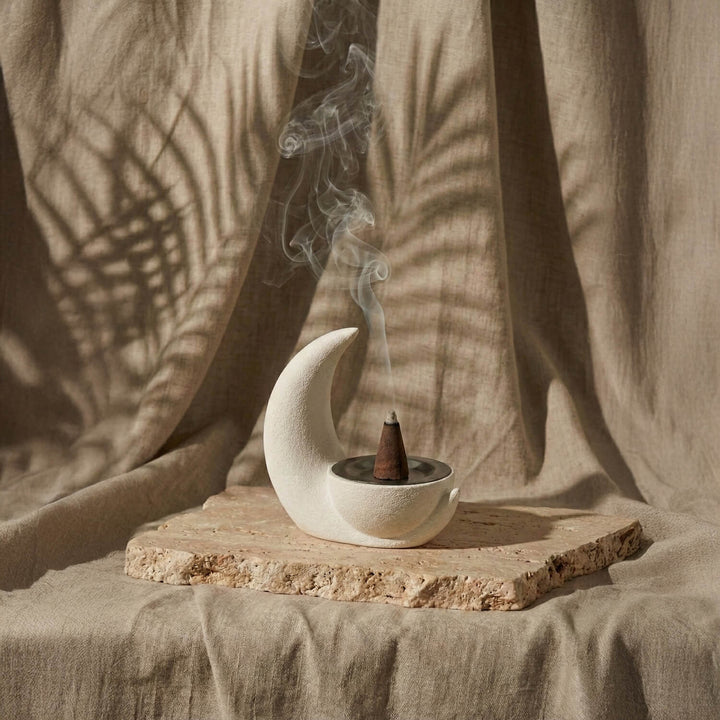 Crescent Moon Bakhoor Incense Burner – Modern Stone Texture Mabkhara