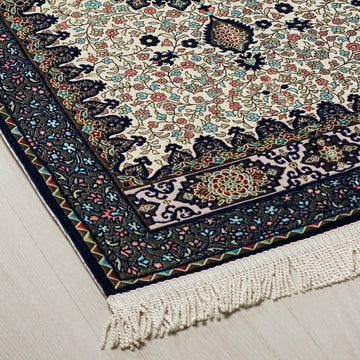 Floral Vine Prayer Rug in Navy - Cream: close-up of the corner, border and fringe