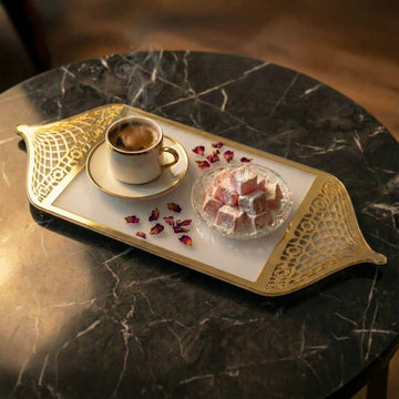 Serviertablett für Ramadan mit Griffen in Form einer Moscheekuppel – Dattel- und Kaffeeplatte