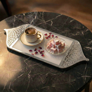 Serviertablett für Ramadan mit Griffen in Form einer Moscheekuppel – Dattel- und Kaffeeplatte