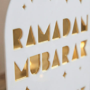 Personalized Ramadan Mubarak Stand – Cosmic Family Sign