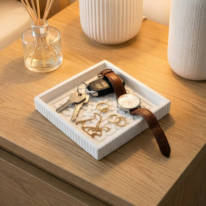 Alhambra Nasrid Knotwork Stone Relief – Handmade Islamic Geometric Decor