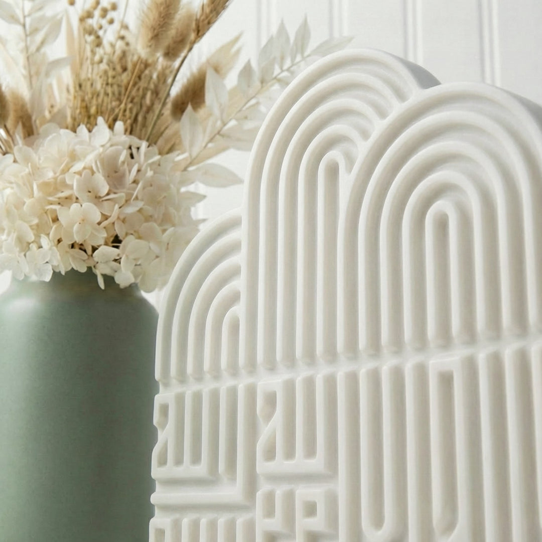 First Kalimah (Tawheed) Stone Relief – Arched Mid-Century Kufic Decor