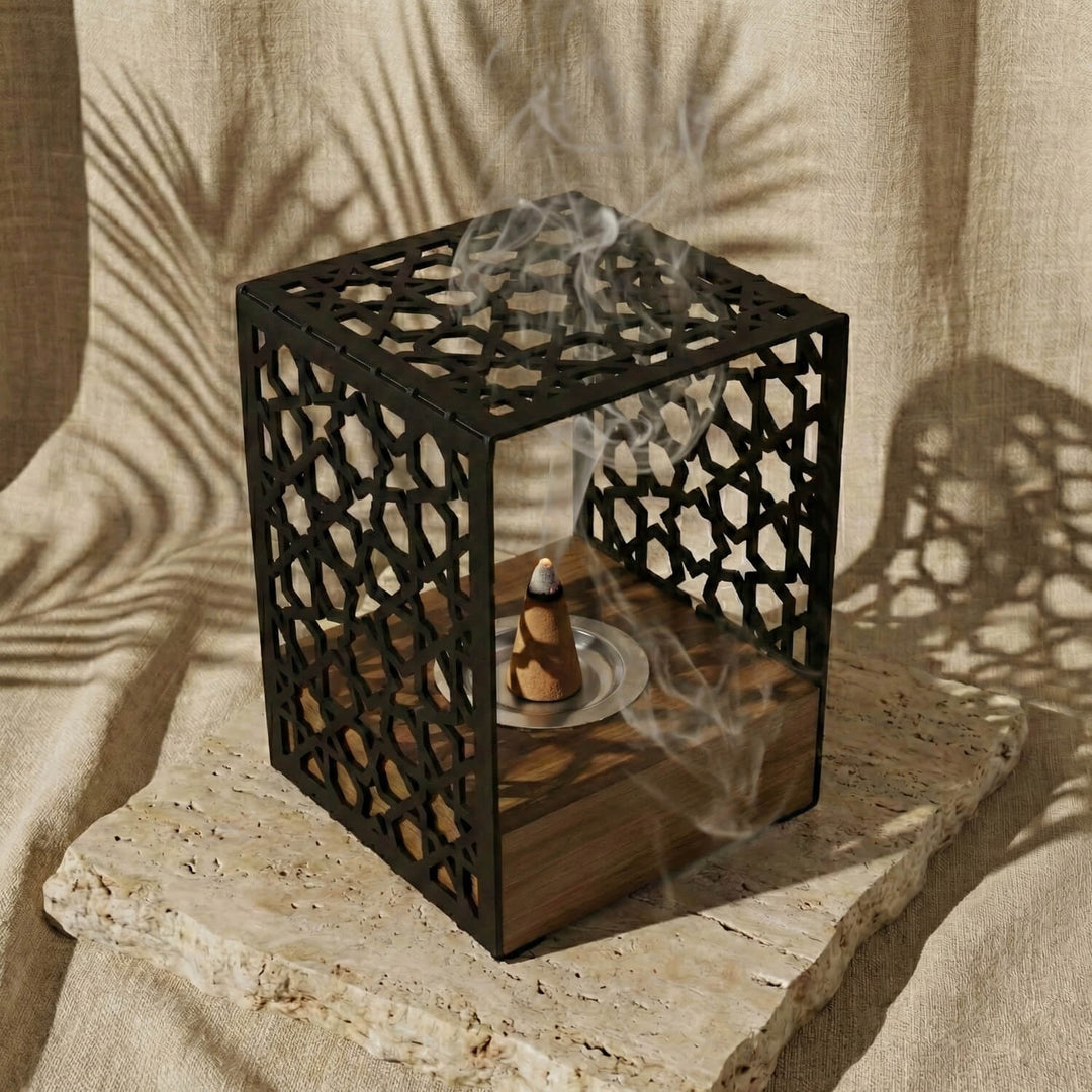 Minimalist Wooden Base Metal Mabkhara – Modern Bakhoor Burner