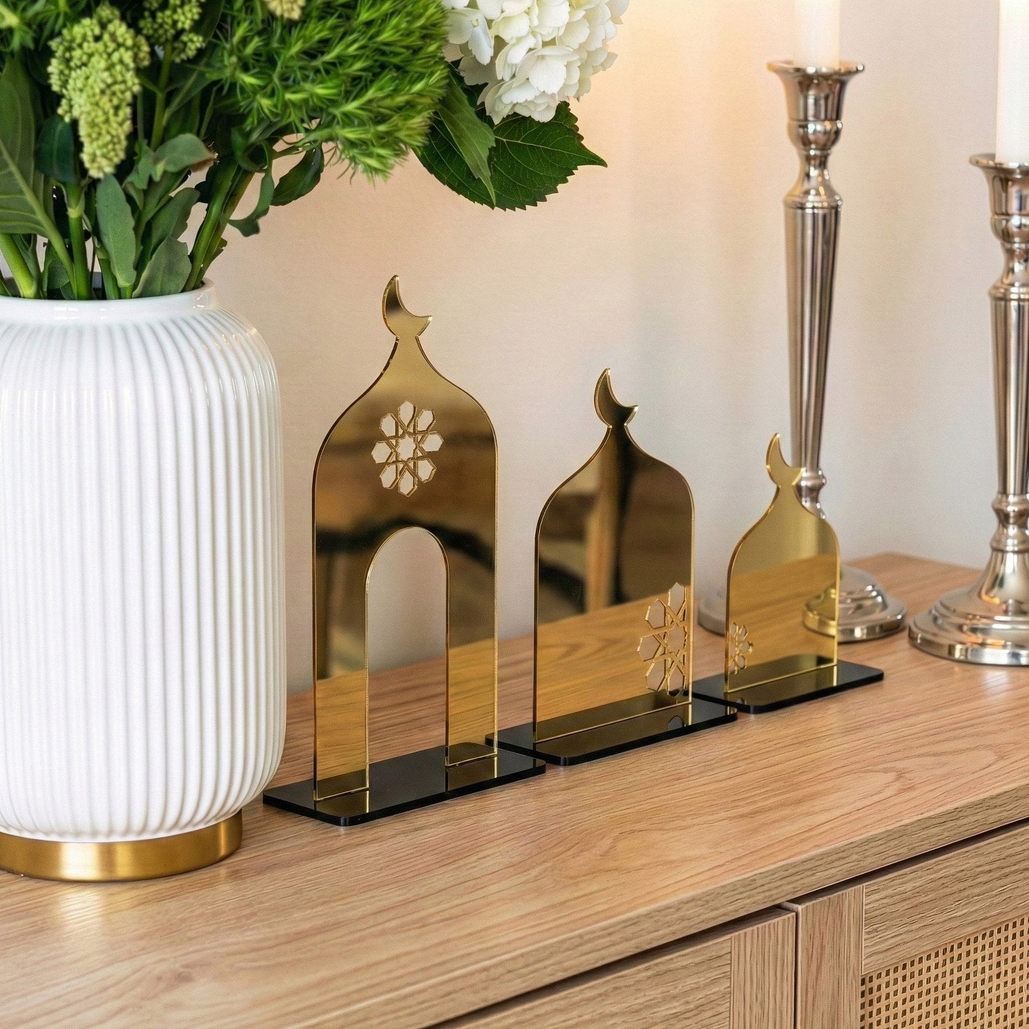 Acrylic Mosque Silhouette Stand | Islamic Table Decor & Ramadan Gift