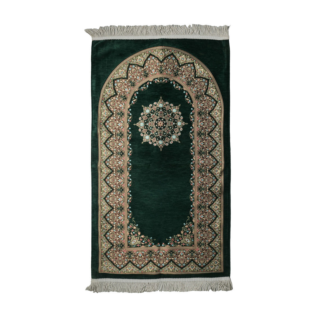Mihrab Prayer Rug in Emerald Green on a white background, full view with fringed short edges
