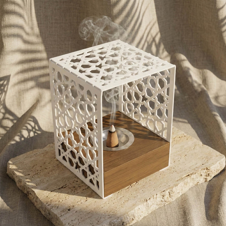 Minimalist Wooden Base Metal Mabkhara – Modern Bakhoor Burner