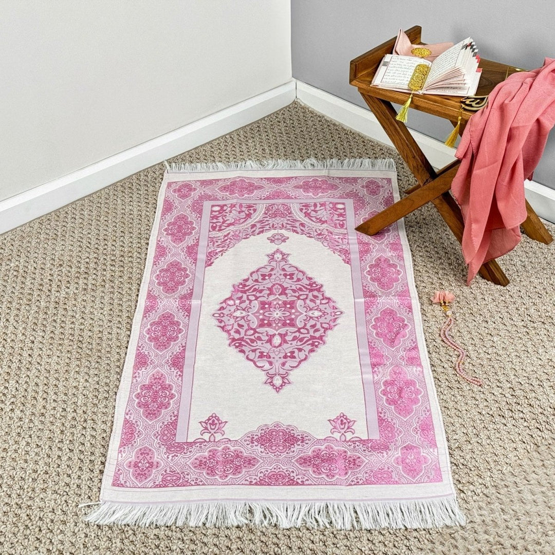 Tapis De Prière De Luxe Doré Pour Adulte Sous Forme De Mosquée Mihrab Couleur Rose 5430000390613 Tapis De Prière De Luxe Doré Pour Adulte Sous Forme De Mosquée Mihrab Couleur Rose 5430000390613