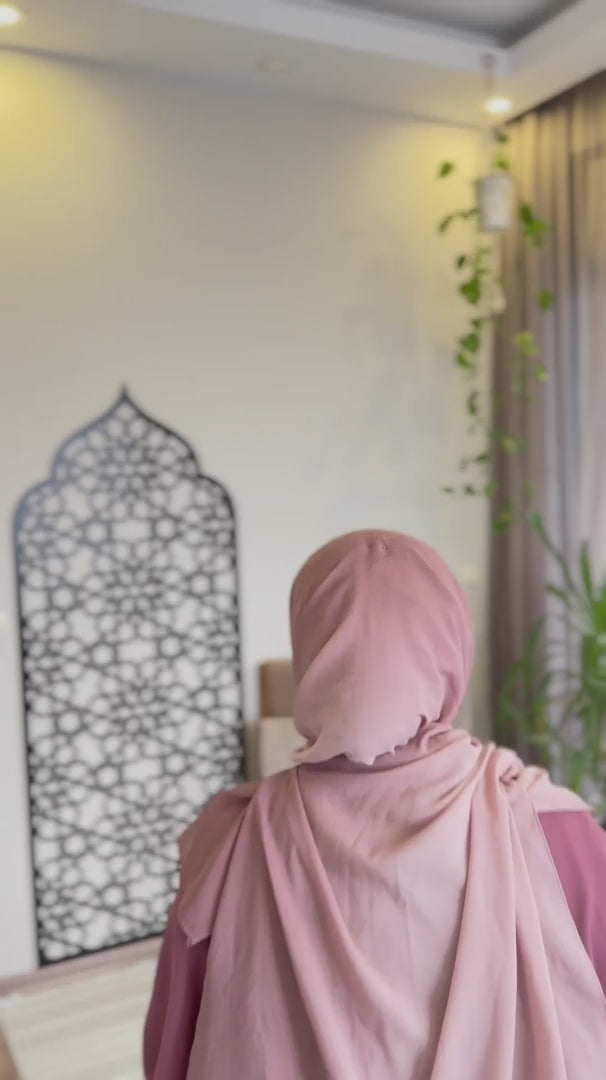 Interior Mihrab Wooden Prayer Niche - Islamic Home Decor | 6-Pointed Star