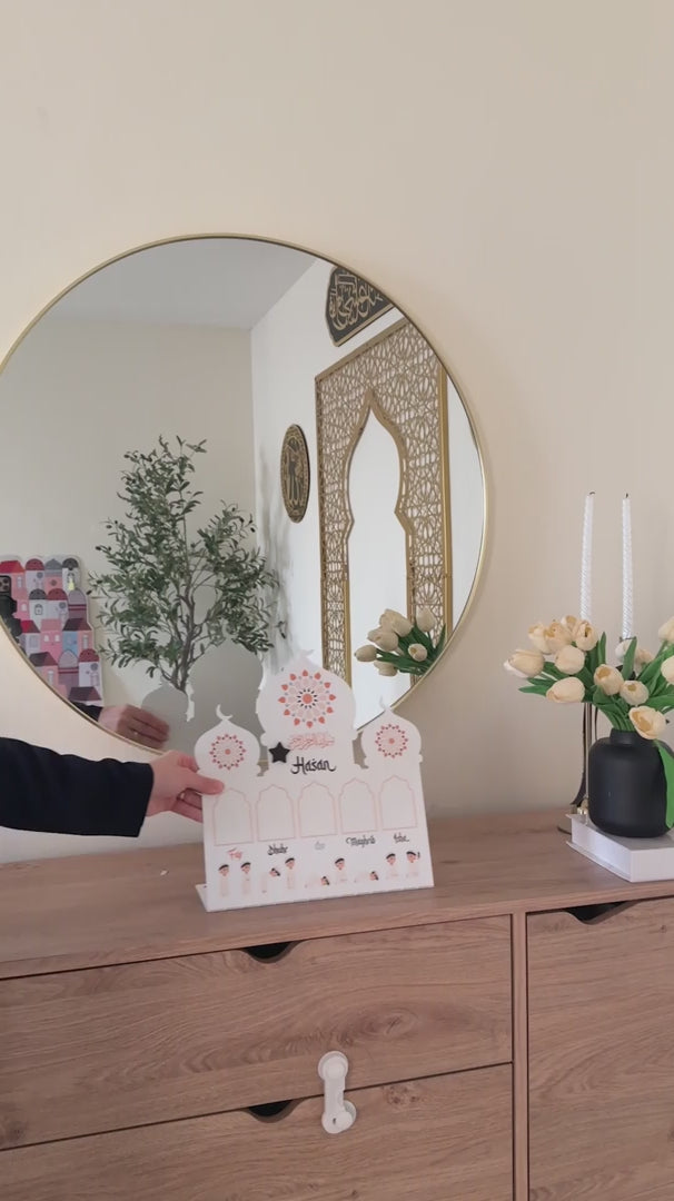 Gebetsplan-Dekor für Kinder – Islamische Tischkunst aus Metall, Namensanpassung
