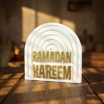 ديكور طاولة إسلامي حجري – «رمضان كريم» – قوس عصري مصنوع يدويًا