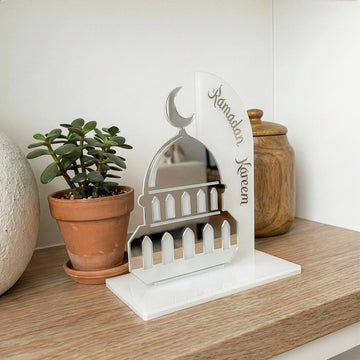 Ramadan Kareem Mosque Tabletop – Elegant Acrylic Centerpiece with 3D Dome Design