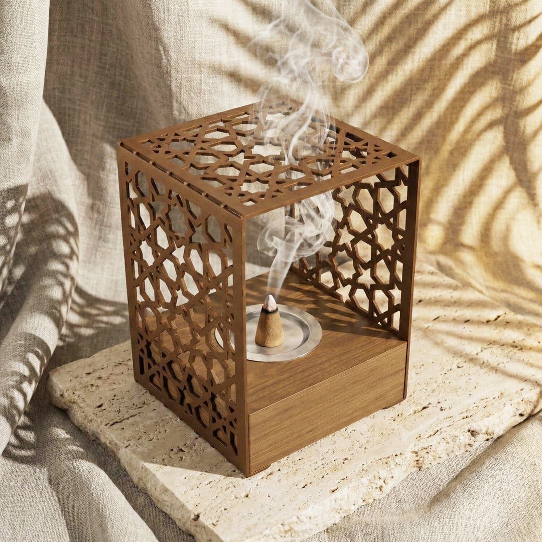 Minimalist Wooden Base Metal Mabkhara – Modern Bakhoor Burner