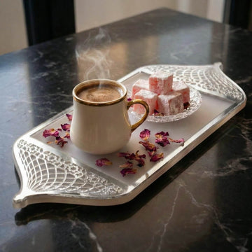 Serviertablett für Ramadan mit Griffen in Form einer Moscheekuppel – Dattel- und Kaffeeplatte