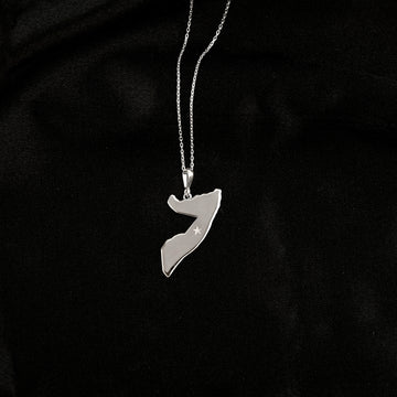 Silver Somalia map pendant with chain