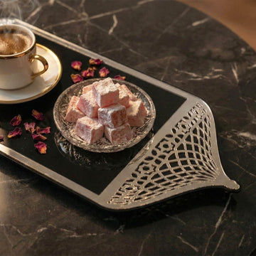 Serviertablett für Ramadan mit Griffen in Form einer Moscheekuppel – Dattel- und Kaffeeplatte