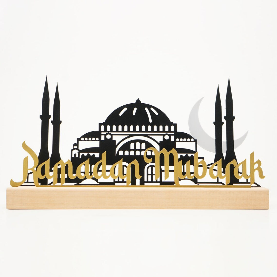 رمضان مبارك مع ديكور آيا صوفيا والمسجد الإسلامي للمائدة